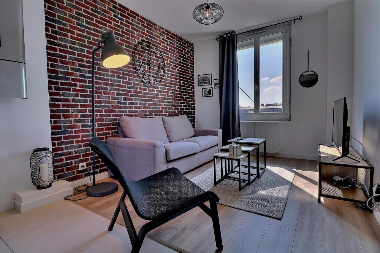 Appartement Logisy En Centre-Ville De Vitre I Logisy L'Indu Vitré Екстериор снимка